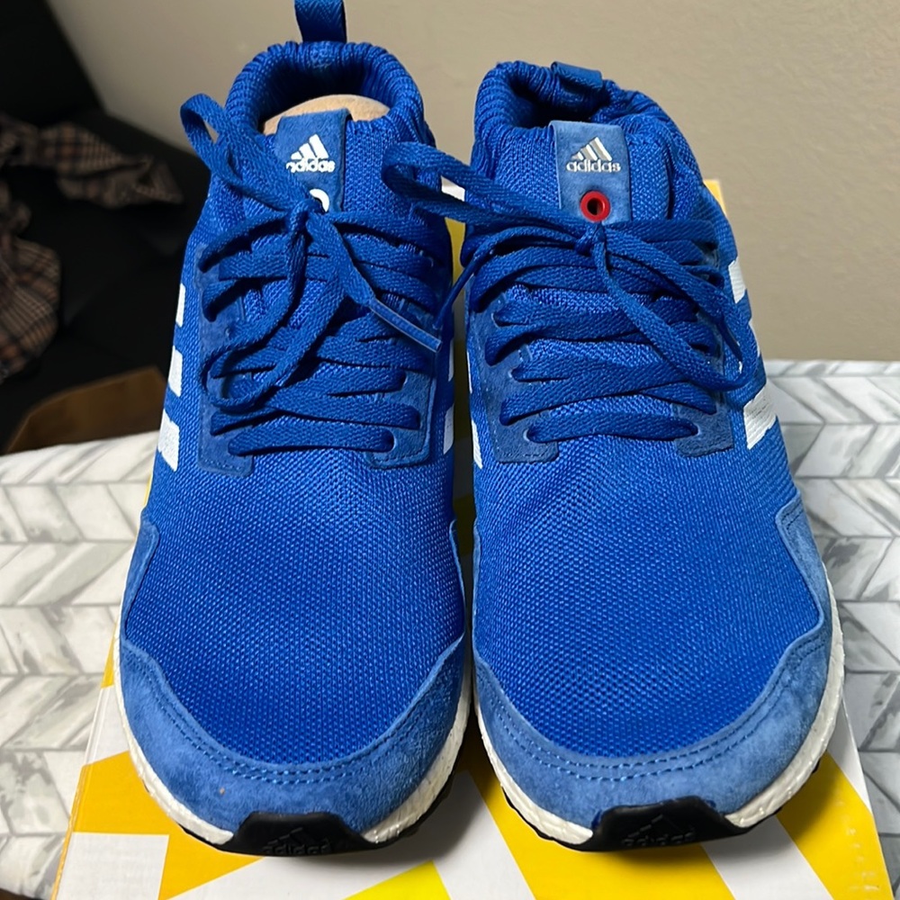 Adidas UltraBoost Mid in Blue mens 9.5 worn once